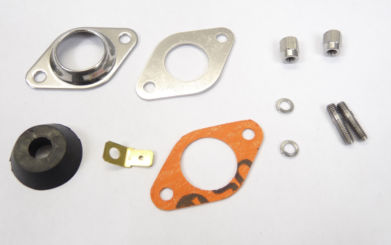 Lambretta Magneto housing sealing plate kit (2 plates, nuts, washers, studs, grommet and gasket) large electronic type, MB